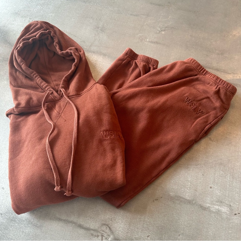 Bandier Wesley Sweat Set